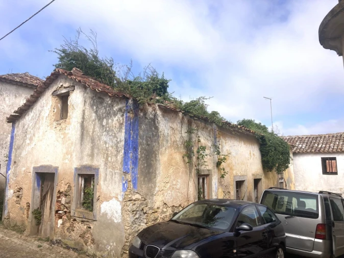 Moradia T3 para Venda em Santa Maria, São Pedro e Sobral da Lagoa Foto 2