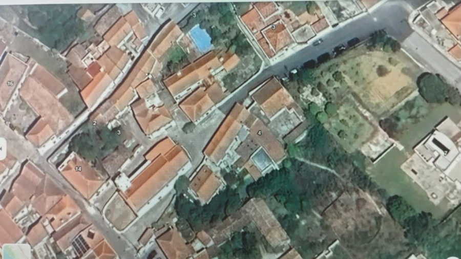 Moradia T3 para Venda em Santa Maria, São Pedro e Sobral da Lagoa Planta 1
