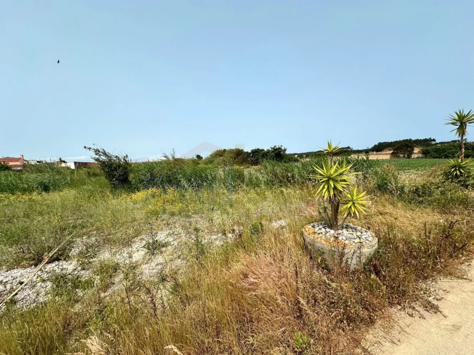 Terreno para Venda em Serra D'El-Rei Foto 1