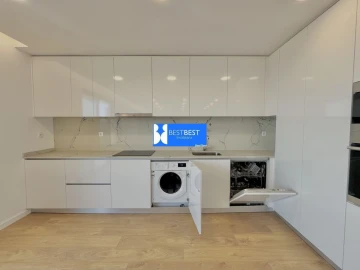 Apartamento T3 para Venda em Airo