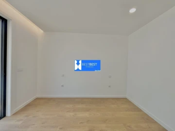 Apartamento T3 para Venda em Airo