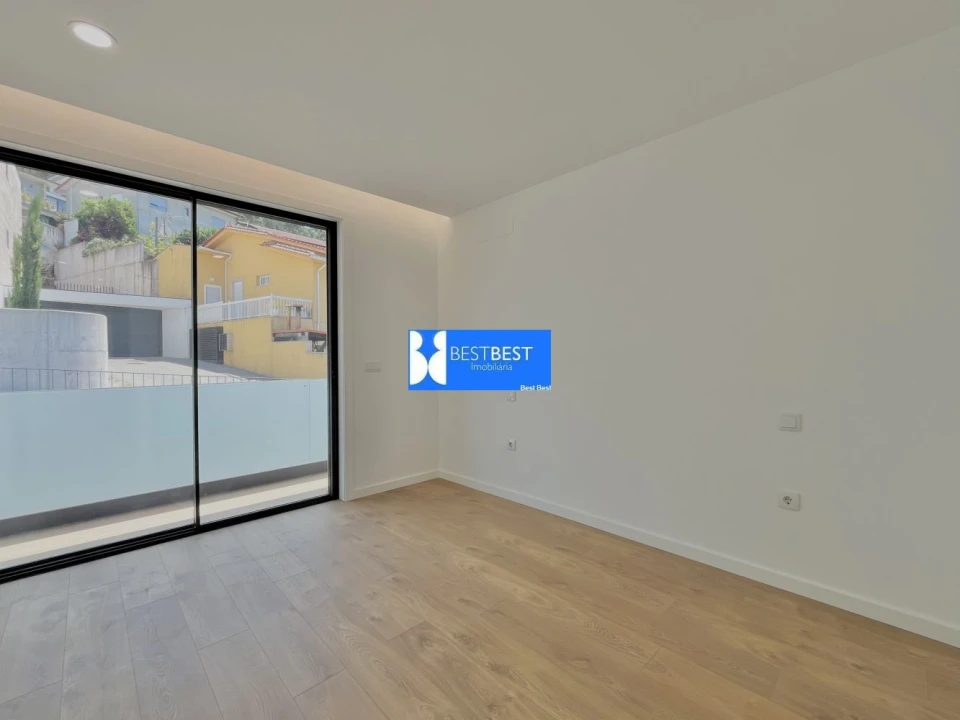 Apartamento T3 para Venda em Airo Foto 19