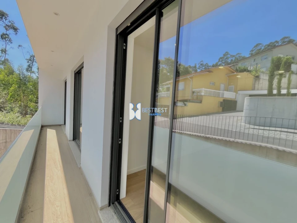 Apartamento T3 para Venda em Airo Foto 28