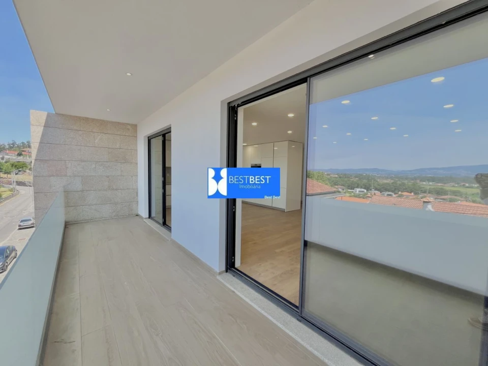 Apartamento T3 para Venda em Airo Foto 2