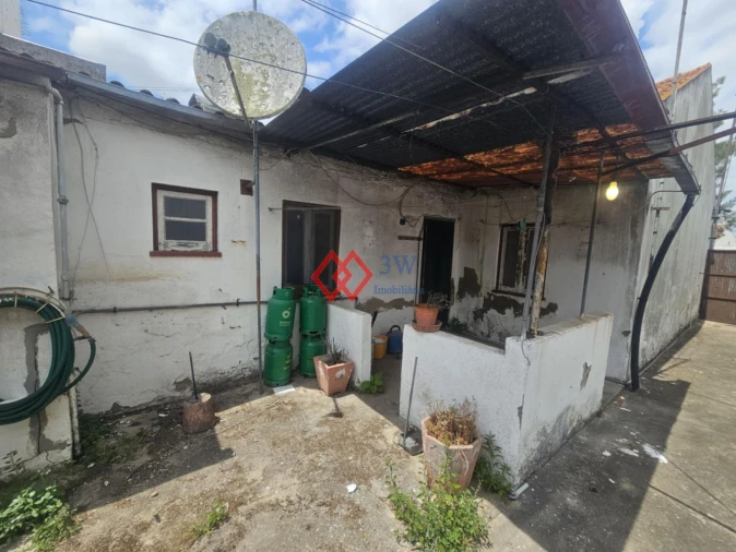 Moradia T3 para Venda em Riachos Foto 2