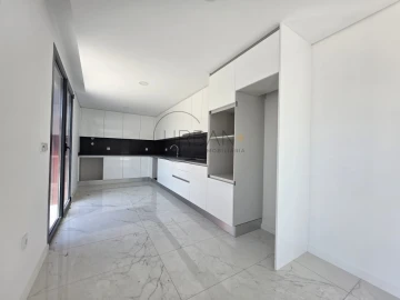 Apartamento T4 para Venda em Viseu