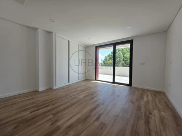 Apartamento T4 para Venda em Viseu