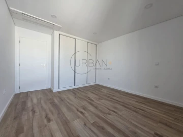 Apartamento T4 para Venda em Viseu