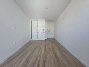 Apartamento T4 para Venda em Viseu