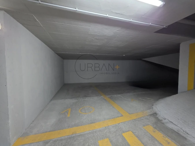 Apartamento T4 para Venda em Viseu Foto 18