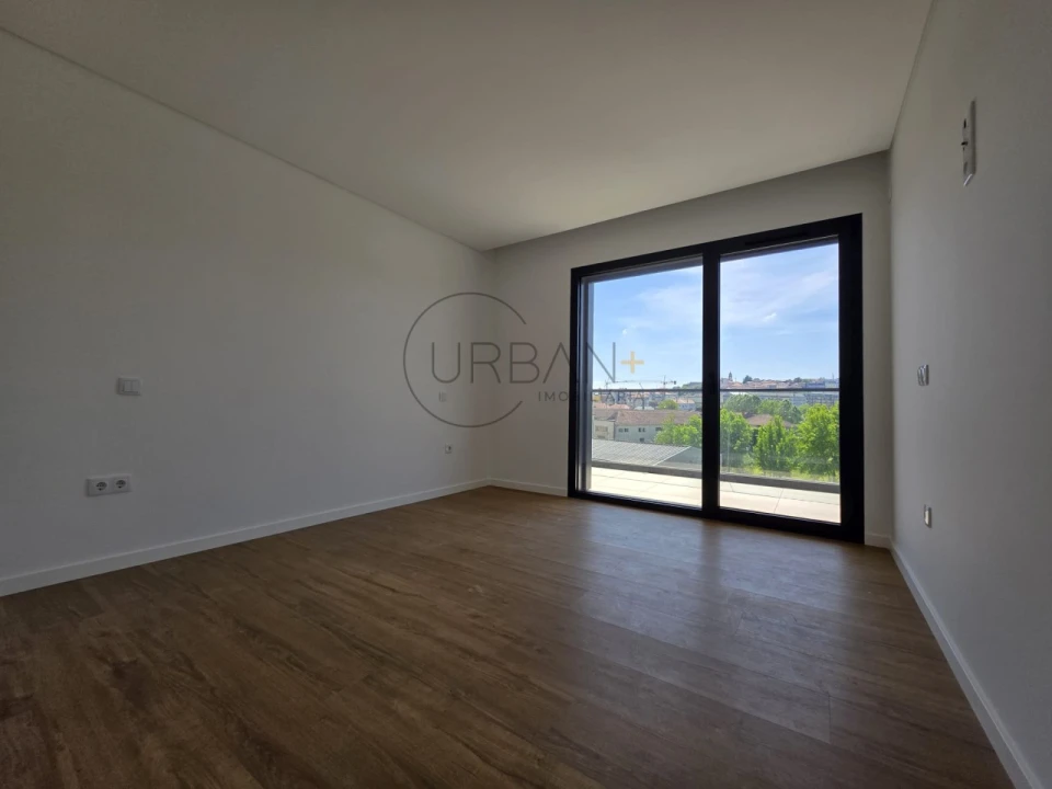 Apartamento T3 para Venda em Viseu Foto 13