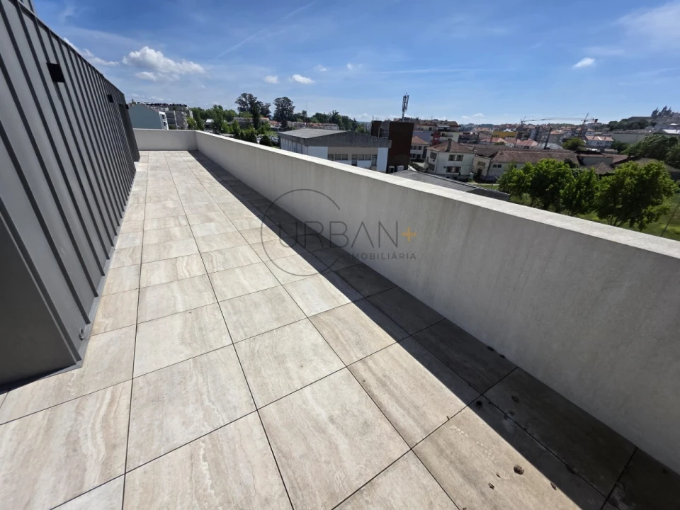 Apartamento T3 para Venda em Viseu Foto 18