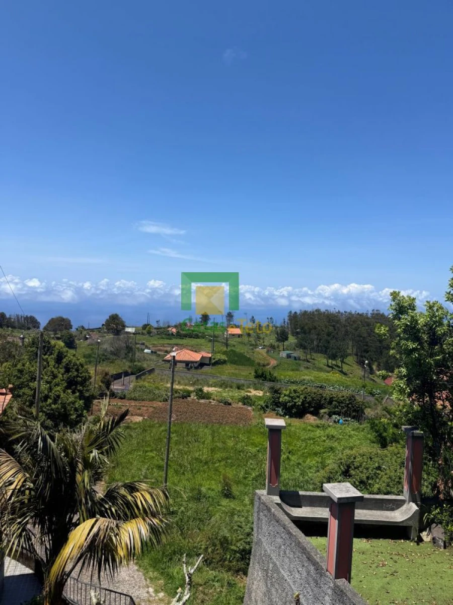 Moradia T3 para Venda em Achadas da Cruz Foto 5