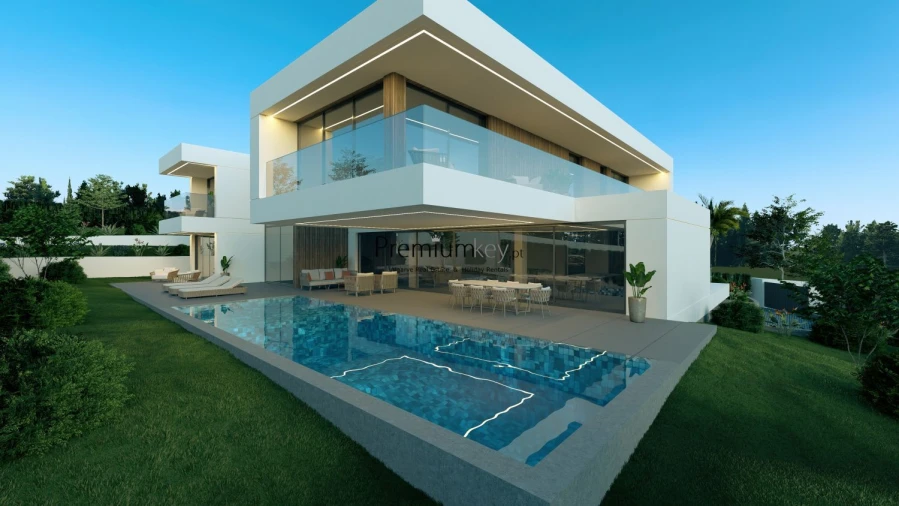 Terreno para Venda em Albufeira e Olhos de Água