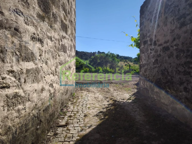 Moradia T0 para Venda em São Pedro de Agostem