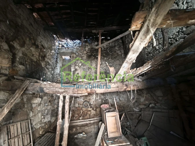 Moradia T0 para Venda em São Pedro de Agostem Foto 2