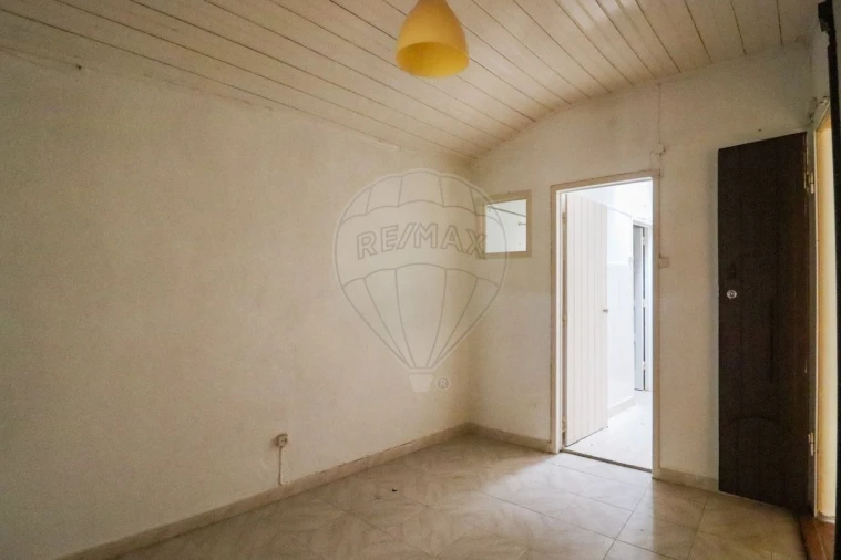 Prédio para Venda em Malveira e São Miguel de Alcainça Foto 6