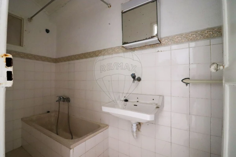 Prédio para Venda em Malveira e São Miguel de Alcainça Foto 11