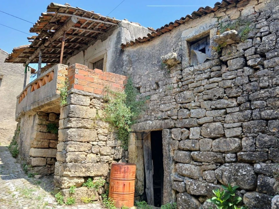 Moradia T3 para Venda em Vila Seca e Bem da Fé Foto 2