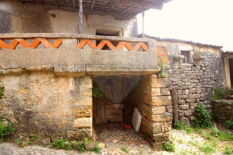 Moradia T3 para Venda em Vila Seca e Bem da Fé Foto 4