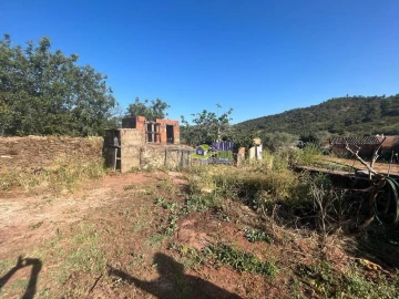 Moradia T2 para Venda em Alte