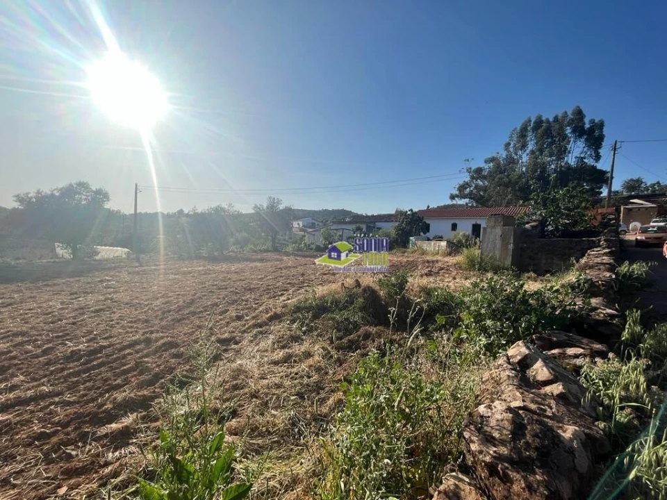 Moradia T2 para Venda em Alte Foto 26