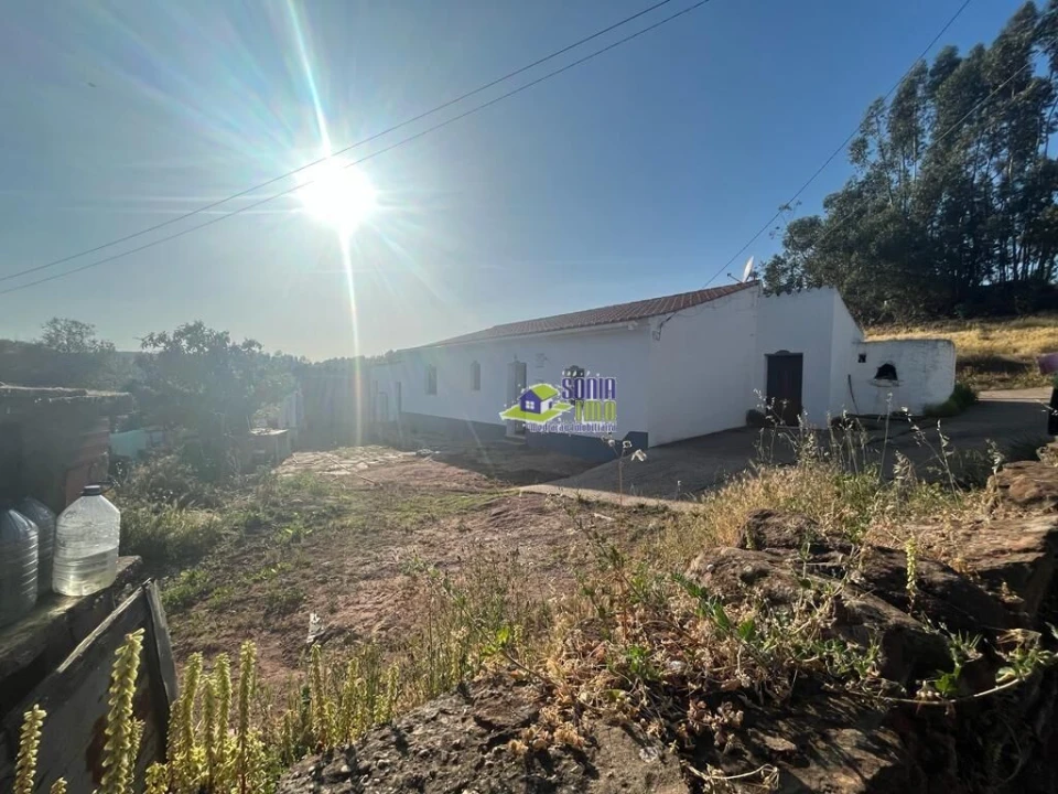 Moradia T2 para Venda em Alte Foto 9