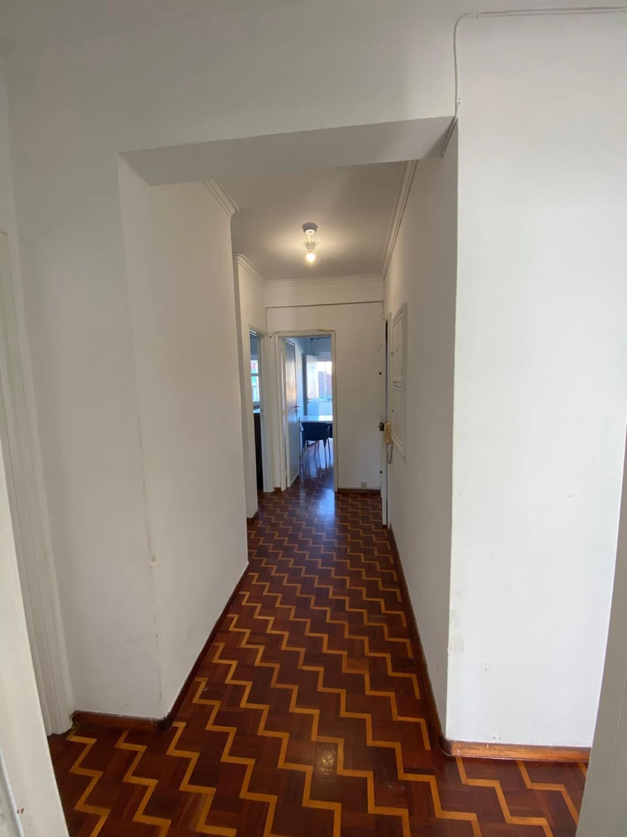 Apartamento T3 para Venda em Massamá e Monte Abraão Foto 14