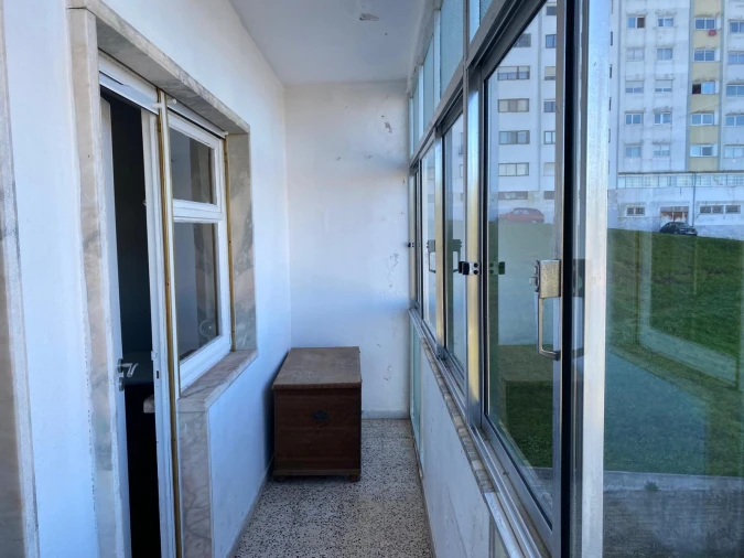 Apartamento T3 para Venda em Massamá e Monte Abraão Foto 4
