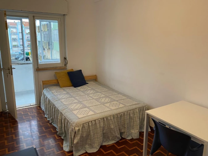 Apartamento T3 para Venda em Massamá e Monte Abraão Foto 6