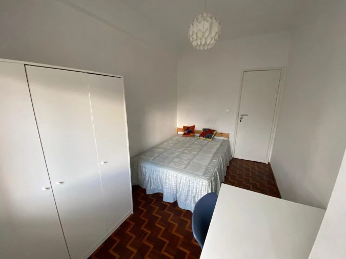 Apartamento T3 para Venda em Massamá e Monte Abraão Foto 7