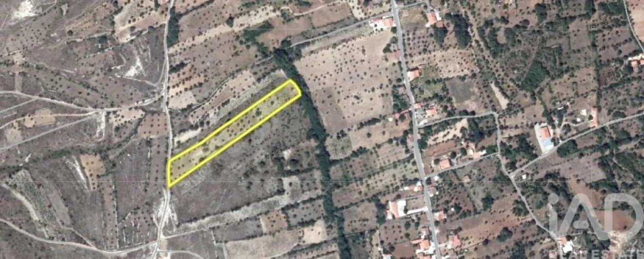 Terreno para Venda em Chãos Foto 30