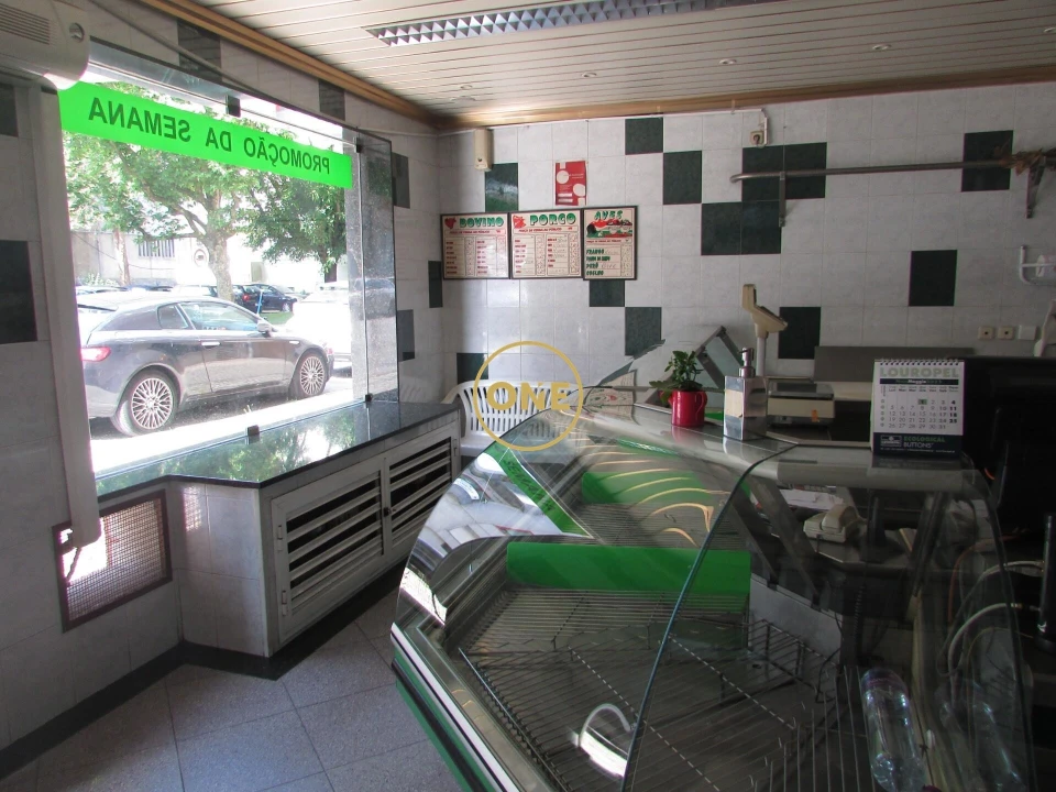 Negócio para Venda em Braga (São José de São Lázaro e São João do Souto) Foto 2