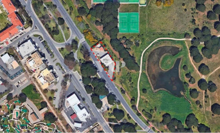 Terreno para Venda em Quarteira