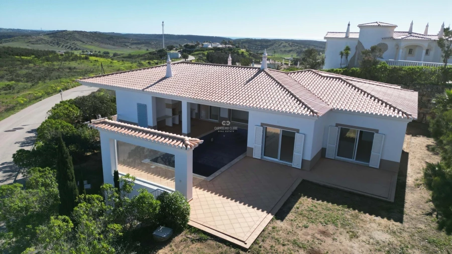 Moradia T4 para Venda em Barão de São Miguel Foto 2