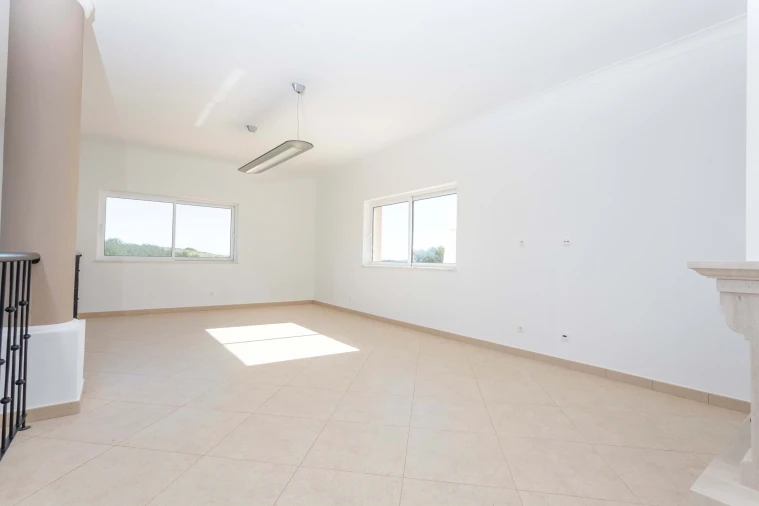 Moradia T4 para Venda em Barão de São Miguel Foto 18