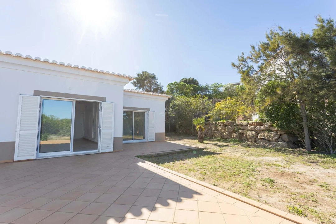 Moradia T4 para Venda em Barão de São Miguel Foto 40