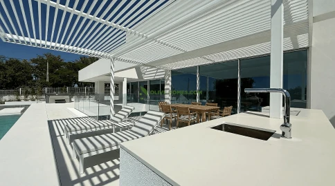 Moradia T5 para Venda em Loule (São Clemente)