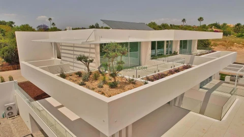 Moradia T5 para Venda em Loule (São Clemente)