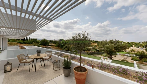 Moradia T5 para Venda em Loule (São Clemente)