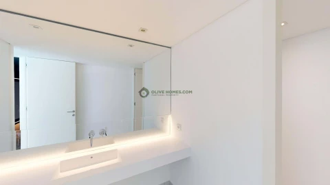 Moradia T5 para Venda em Loule (São Clemente)