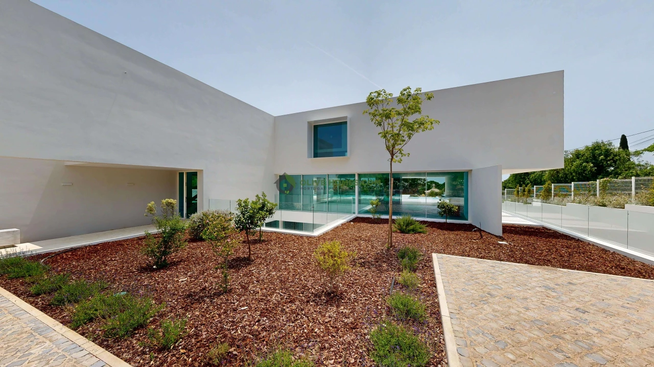 Moradia T5 para Venda em Loule (São Clemente) Foto 109