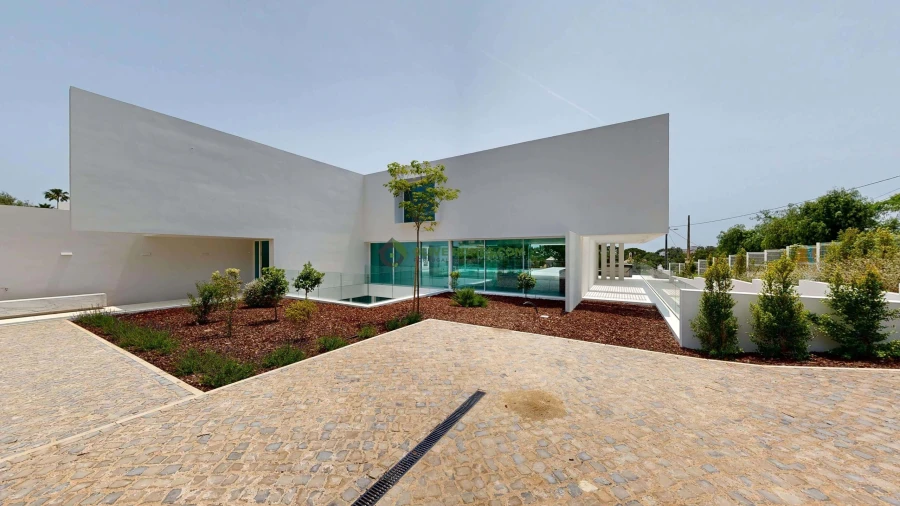 Moradia T5 para Venda em Loule (São Clemente) Foto 29