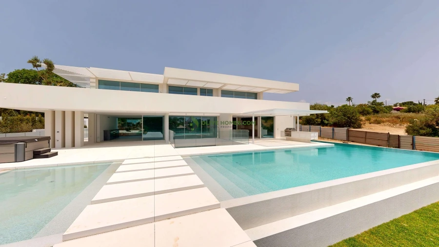 Moradia T5 para Venda em Loule (São Clemente) Foto 10