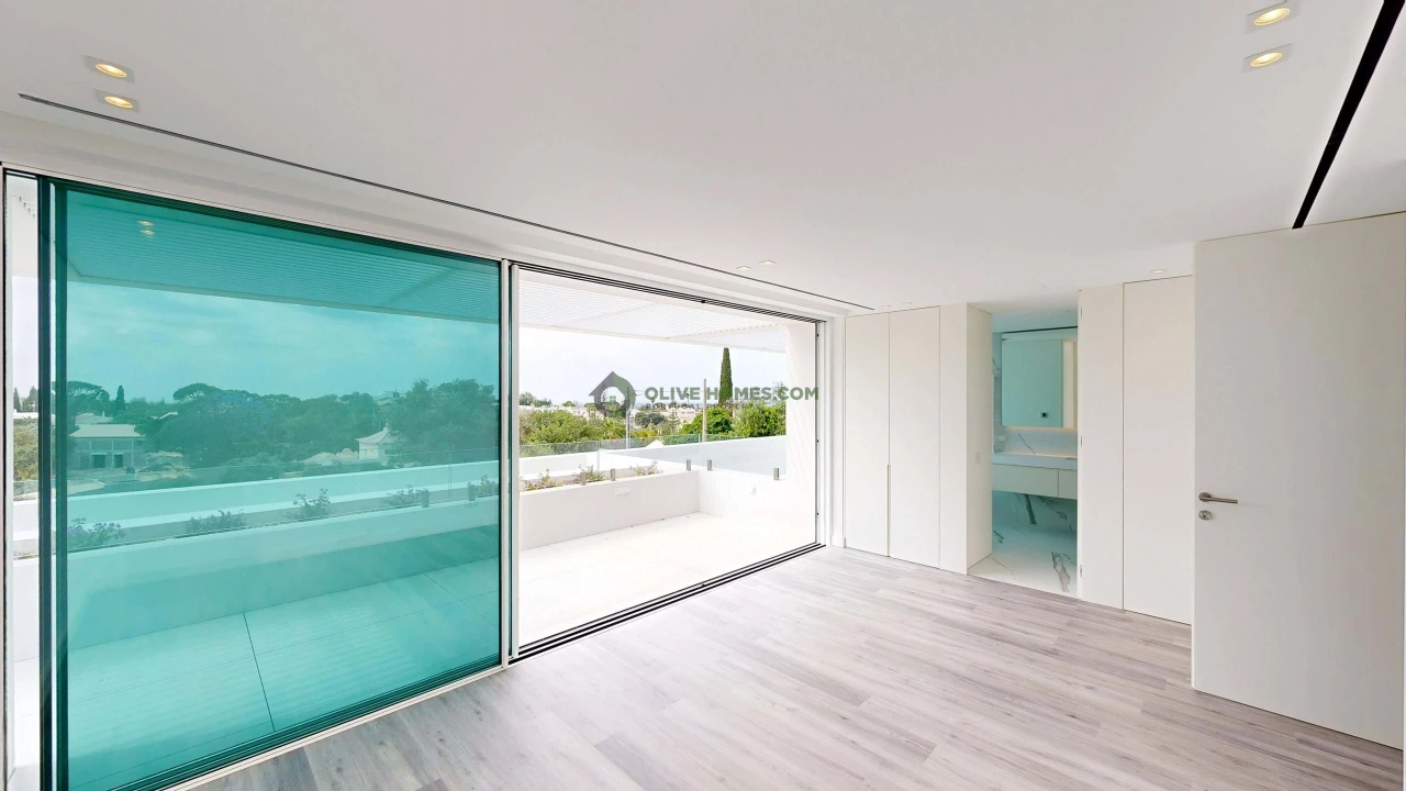 Moradia T5 para Venda em Loule (São Clemente) Foto 68