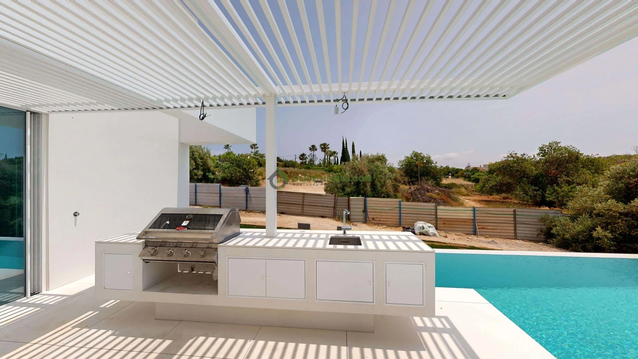Moradia T5 para Venda em Loule (São Clemente) Foto 28
