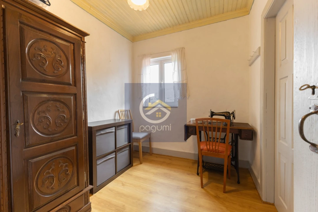 Moradia T5 para Venda em Santa Cruz do Douro e São Tomé de Covelas Foto 50