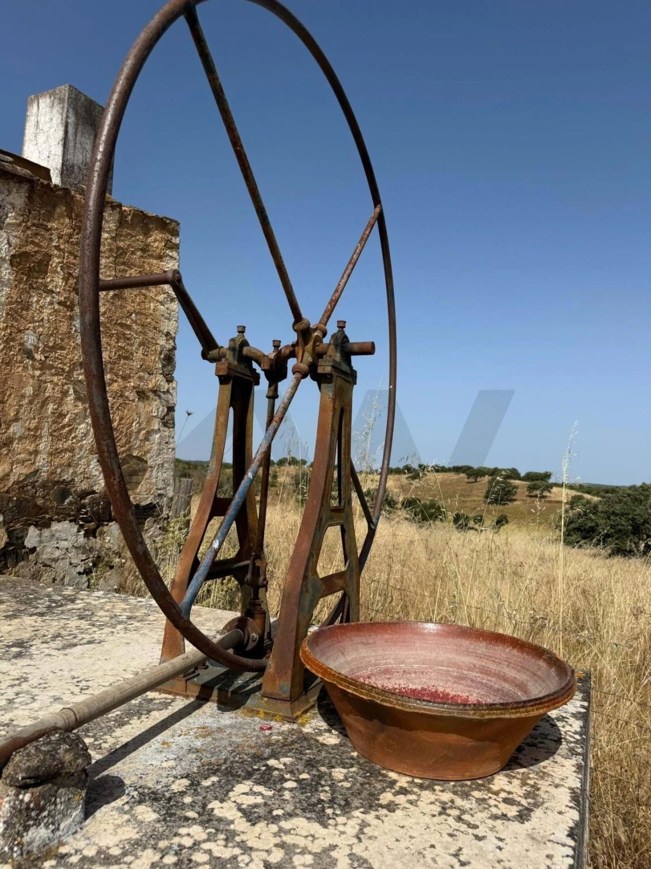 Moradia T2 para Venda em Martim Longo Foto 13