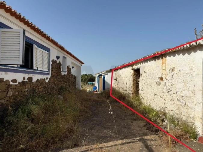 Moradia T2 para Venda em Martim Longo Foto 20