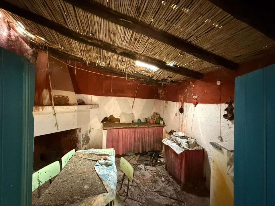 Moradia T2 para Venda em Martim Longo Foto 7